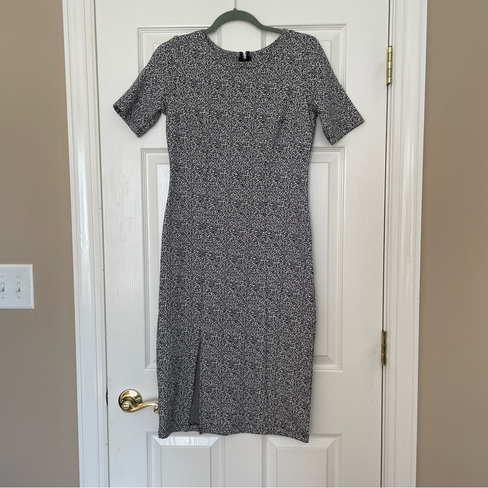 Loft stretchy leopard print midi dress with slit, size 2